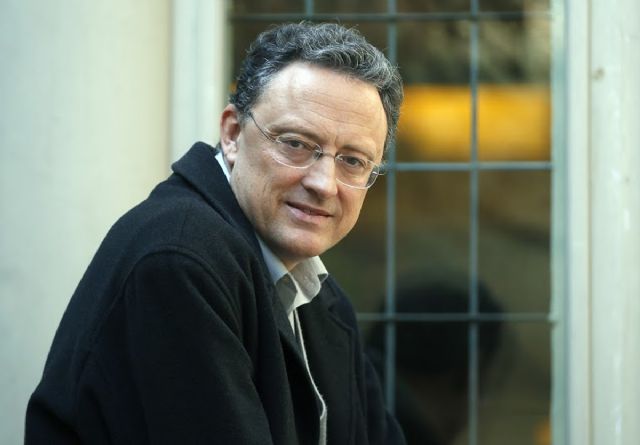 Luis Leante cierra el ciclo de encuentros del Premio Hache 2017 - 1, Foto 1