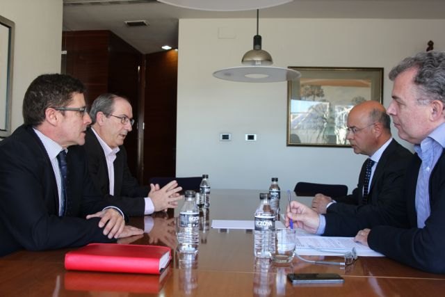 El Gobierno regional facilita la tramitación digital a los gestores administrativos, Foto 1