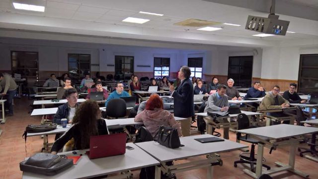 UCAM Cartagena ofrece un curso gratuito de Social Media Networker - 1, Foto 1