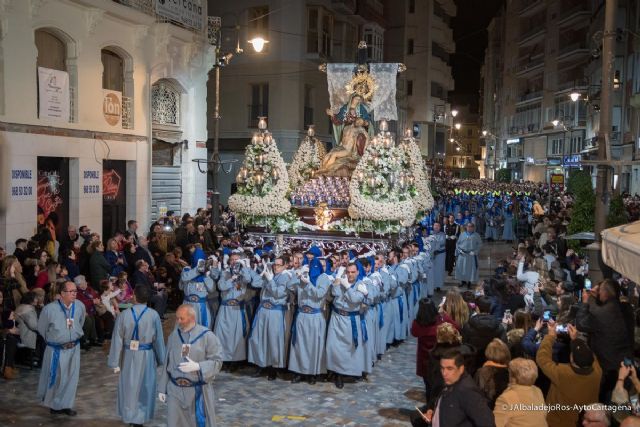 Miles de promesas inundan Cartagena para acompañar a La Piedad - 1, Foto 1
