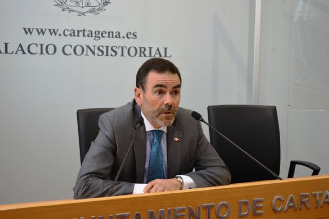 MC: Joaquín Segado confirma en su toma de posesión su desconocimiento sobre las necesidades del Puerto de Cartagena - 1, Foto 1