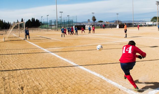 Club Maristas, EF  Nueva Cartagena, Cartagena F.C. y C.D. Albujon, favoritos para alzarse con el triunfo en alevines B - 1, Foto 1