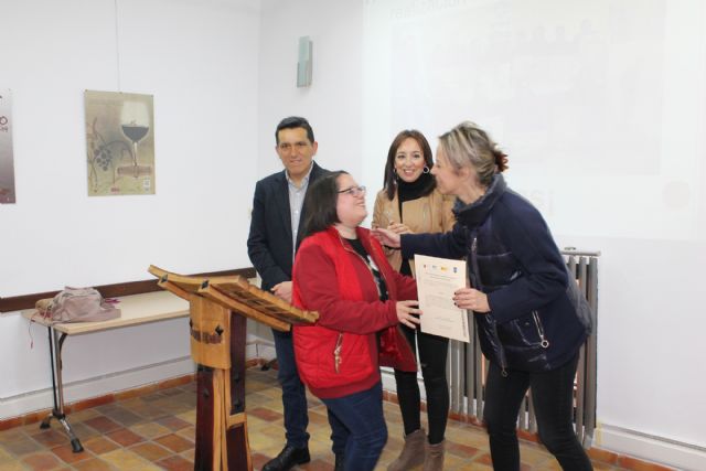 Clausura del Programa Mixto de Empleo y Formación 'Madera de Bullas' - 1, Foto 1