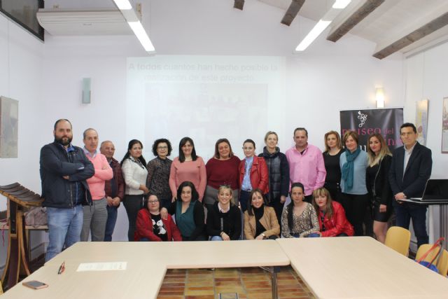 Clausura del Programa Mixto de Empleo y Formación 'Madera de Bullas' - 3, Foto 3