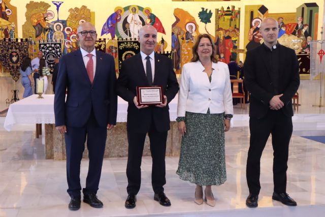 Pablo Meroño ensalza la Semana Santa como espacio de reflexión y anima a vivirla en San Pedro del Pinatar - 1, Foto 1