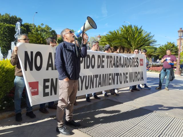 Nuevas movilizaciones del SIME para exigir la estabilización de todo el personal interino o temporal del Ayuntamiento de Murcia - 1, Foto 1