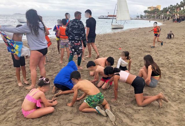 30 menores torreños disfrutan gratuitamente en Los Alcázares de un campamento de Semana Santa - 2, Foto 2