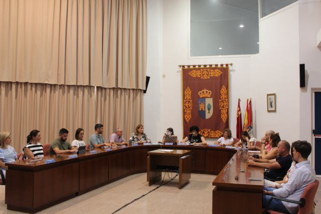 El Pleno Municipal apoya por unanimidad a la Comunidad de Regantes y vota en contra de la implantación de plantas fotovoltaicas en terrenos calificados de regadío y bajo un interés general, en el municipio de Puerto Lumbreras - 2, Foto 2