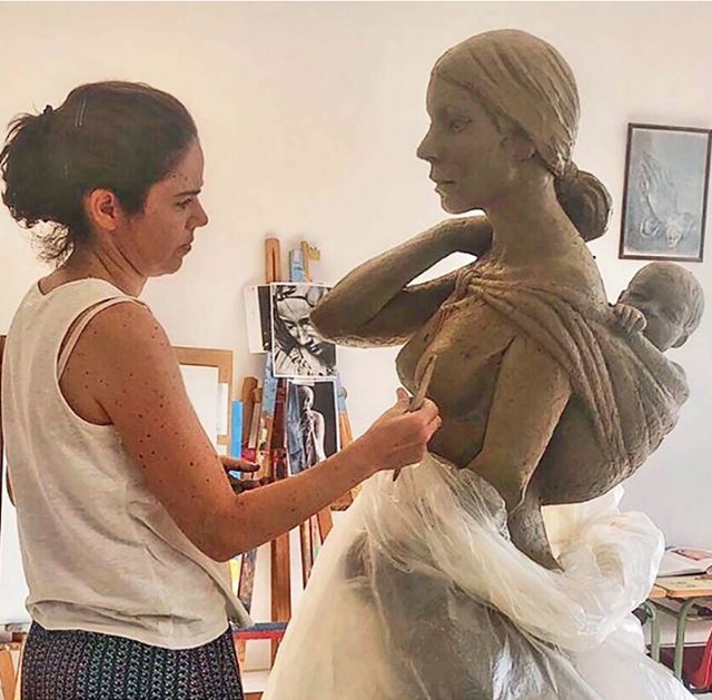 Un Testimonio a la Vida: La Escultura Derecho a la Vida; de Constanza Gavira - 2, Foto 2