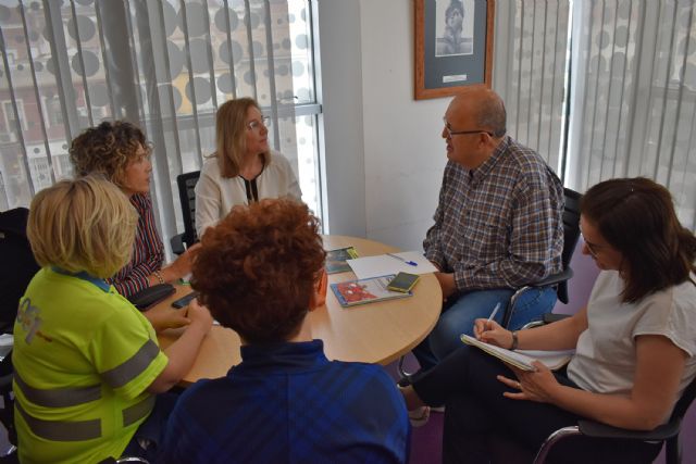 El Ayuntamiento torreño y el centro de salud colaborarán en rutas saludables - 2, Foto 2