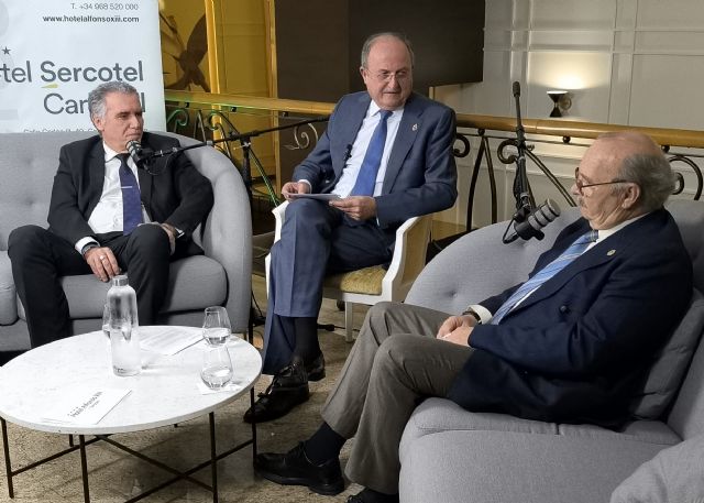 Javier Pavía y Gonzalo Wandosell desgranan todo lo que supone y representa la Semana Santa de Cartagena - 5, Foto 5