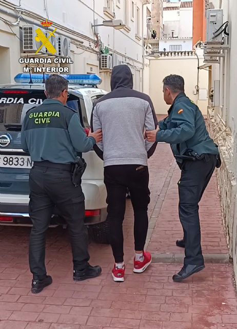 La Guardia Civil localiza y detiene en Campos del Río a un prófugo de la justicia - 2, Foto 2