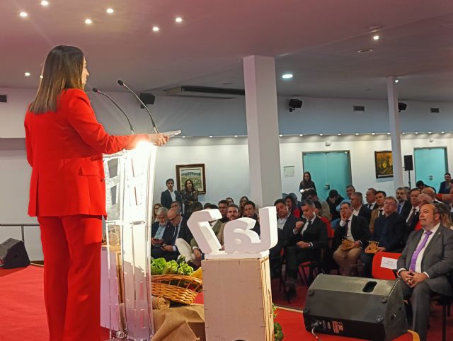 Sara Rubira reivindica el sector agroalimentario regional en la entrega de premios 'Diario del Campo' que organiza La7 - 2, Foto 2