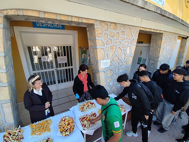 Educación para la Salud en acción: el IES Prado Mayor celebra una jornada de desayuno saludable, Foto 4