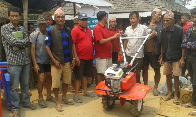 Miembros del Grupo Vértigo realizan tareas de ayuda humanitaria en Nepal - 3, Foto 3