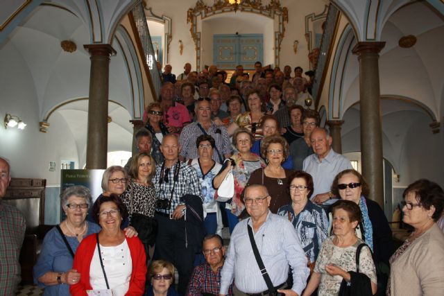 El Centro de Día de Jubilados y Pensionistas de Mazarrón visita el Ayuntamiento - 1, Foto 1