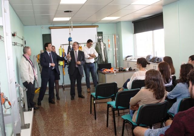Los alumnos de Formación Profesional recibirán acreditación en prevención de riesgos laborales - 1, Foto 1