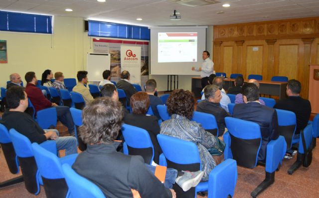 La Universidad de Murcia orienta a ASECOM sobre las prácticas de sus alumnos en empresas - 2, Foto 2