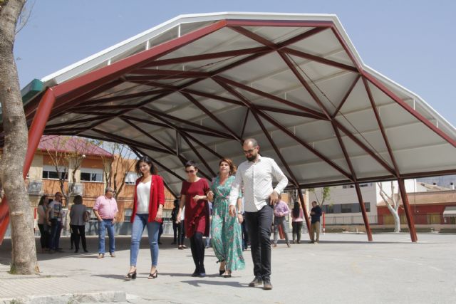 El Ayuntamiento invierte 270.000 euros en cubrir los patios de los colegios públicos - 5, Foto 5