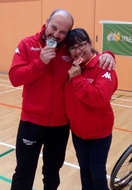 Sergio Arques y Amalia López, del club 'Bádminton Las Torres', plata y bronce en el nacional de parabádminton - 1, Foto 1