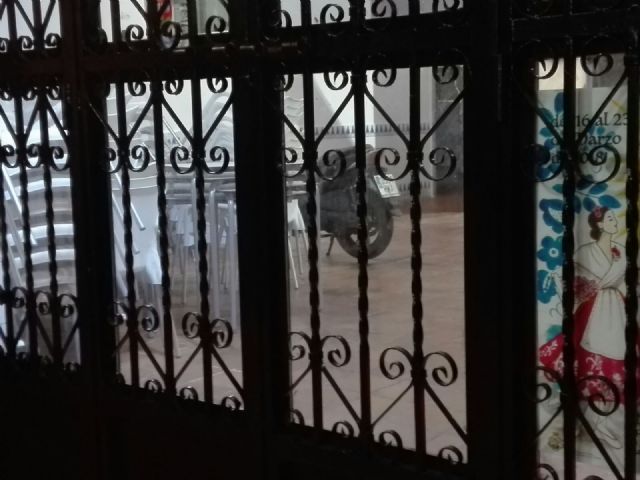 Ciudadanos pedirá al ayuntamiento repensar la plaza de abastos para que su actividad no suponga un perjuicio a los vecinos y comercios tanto del interior como los cercanos - 3, Foto 3