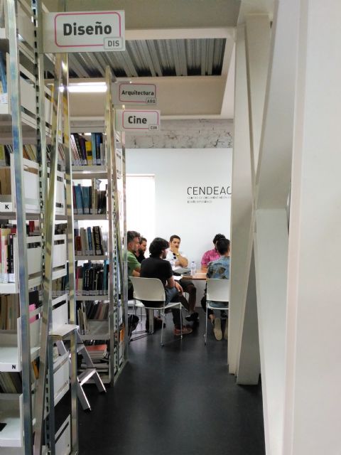 El Cendeac supera los 40.000 documentos a disposición de los usuarios a través de su biblioteca especializada - 1, Foto 1