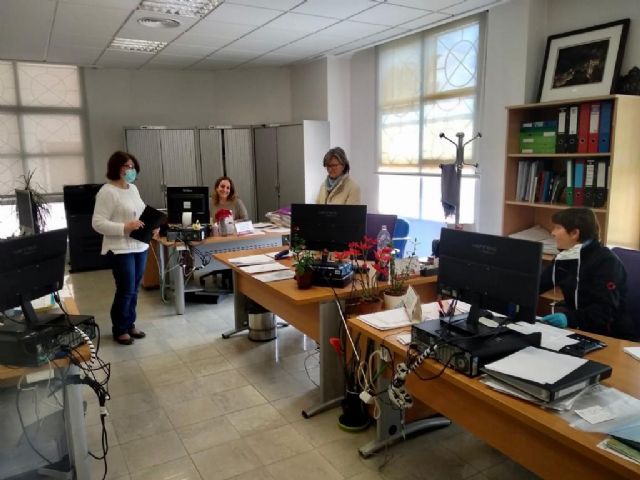 La concejalía de Servicios Sociales recibe casi 5.000 llamadas para pedir información y apoyo social durante la crisis sanitaria - 1, Foto 1