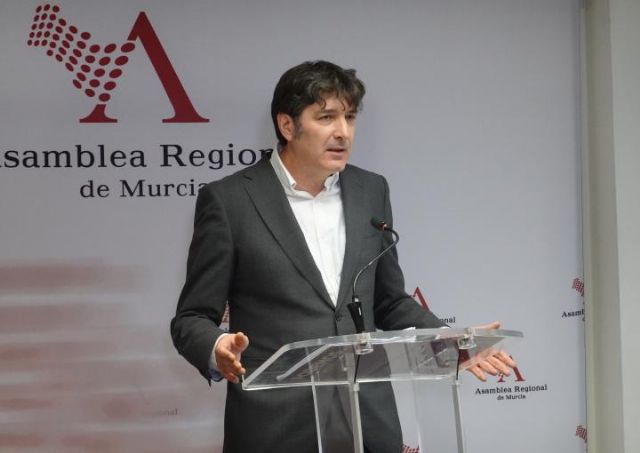 Rafael Esteban denuncia la ineficiencia de López Miras para poner en práctica las medidas urgentes en materia de vivienda en esta crisis - 1, Foto 1