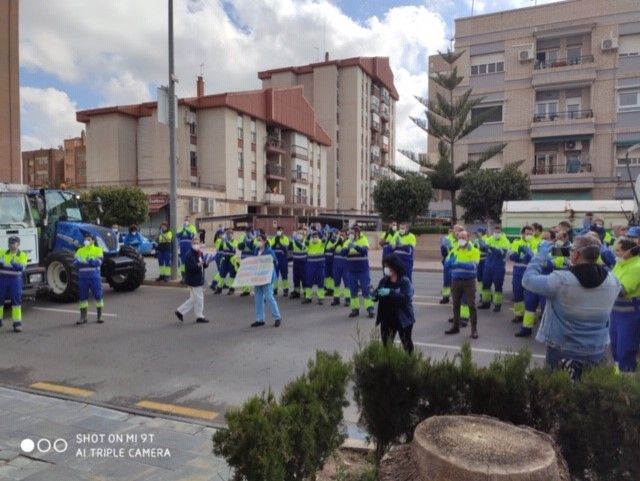 Comunicado de prensa Presidente del Comité de Empresa de LHICARSA - 2, Foto 2