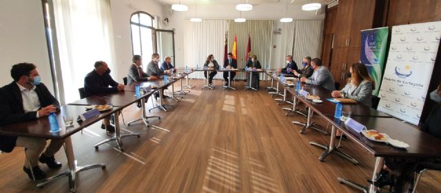 Antonio Luengo se reúne con empresarios del Club EMAS para reforzar las iniciativas en favor de la protección del medio ambiente - 1, Foto 1