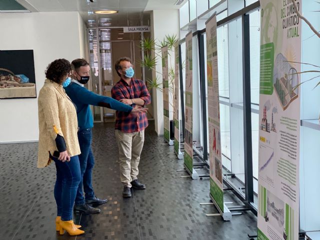 Exposición Itinerante sobre Cambio Climático - 1, Foto 1