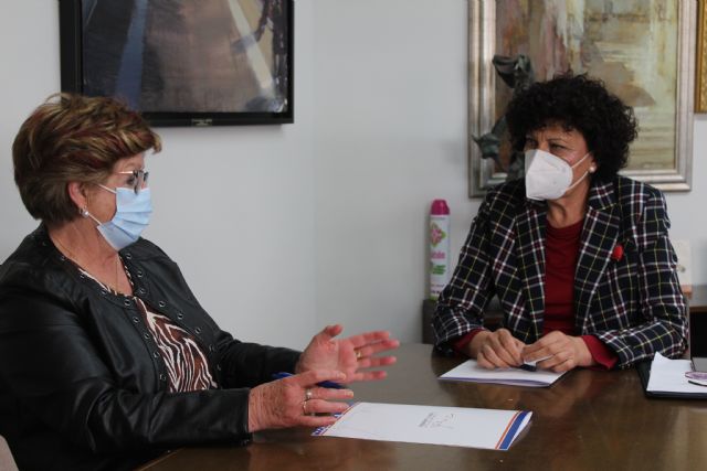 El Ayuntamiento de Puerto Lumbreras renueva el convenio de colaboración con la Asociación Lumbrerense de Enfermos de Alzheimer (ALDEA) - 1, Foto 1