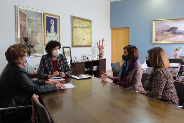 El Ayuntamiento de Puerto Lumbreras renueva el convenio de colaboración con la Asociación Lumbrerense de Enfermos de Alzheimer (ALDEA) - 2, Foto 2