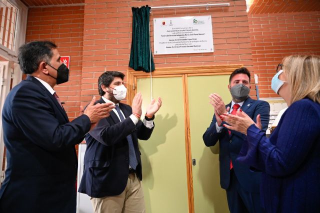 López Miras resalta que la Región es la primera comunidad en aplicar un innovador tratamiento para la fibrosis quística - 1, Foto 1