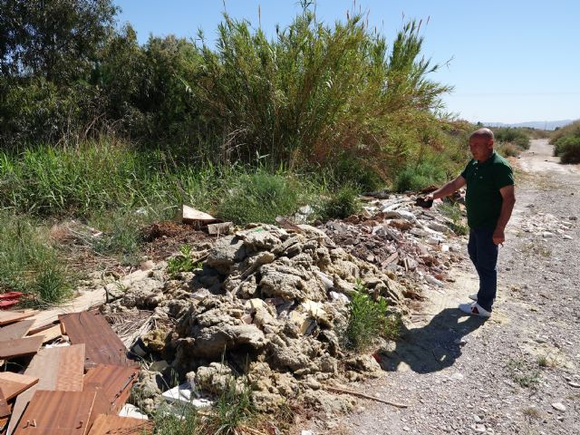 La falta de vigilancia y control están convirtiendo al Río Guadalentín en un vertedero - 1, Foto 1