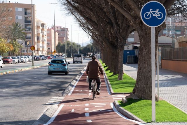 El ayuntamiento obtiene 4 millones para dos aparcamientos disuasorios, carriles bici y digitalización de marquesinas - 1, Foto 1