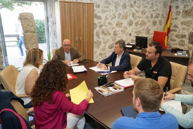 Refuerzo en la desinsectación de imbornales ante la llegada de las altas temperaturas - 1, Foto 1