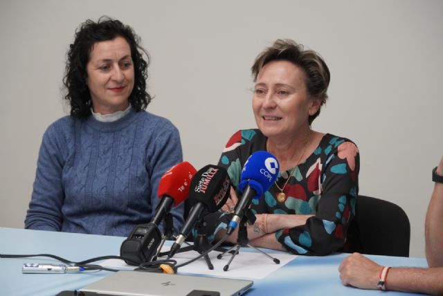 Aguas de Jumilla dona siete equipos informáticos al Ayuntamiento para reforzar el departamento de Política Social - 4, Foto 4