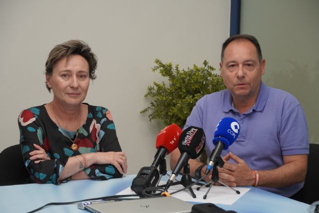 Aguas de Jumilla dona siete equipos informáticos al Ayuntamiento para reforzar el departamento de Política Social - 5, Foto 5