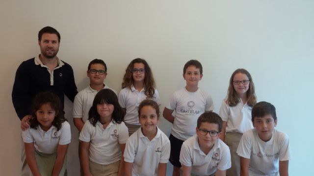 Dos equipos del colegio New Castelar College, clasificados para la final nacional de la Mathleague - 1, Foto 1