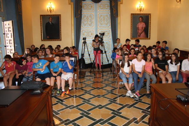 Entregados los premios del VII Concurso Escolar de Carteles del Día Mundial del Medio Ambiente - 1, Foto 1