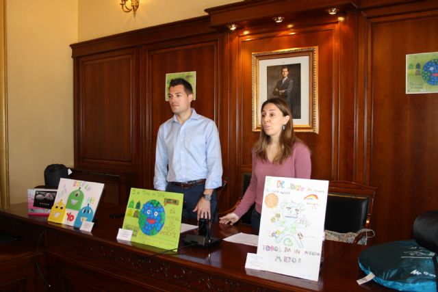 Entregados los premios del VII Concurso Escolar de Carteles del Día Mundial del Medio Ambiente - 3, Foto 3