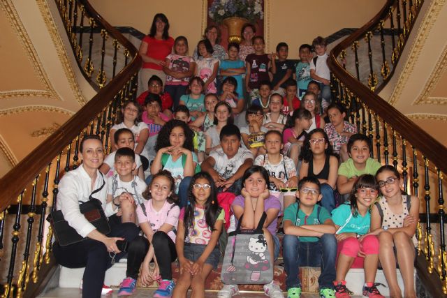 Los alumnos de 3° de Primaria del Colegio La Asunción visitan el Ayuntamiento - 1, Foto 1