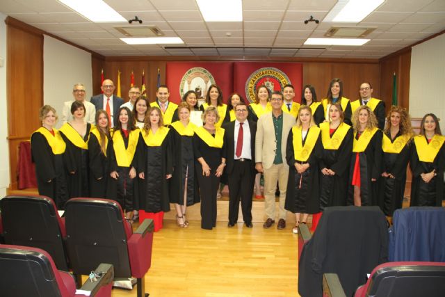 Se gradúa la VIII Promoción del Máster Universitario en Formación del Profesorado - 1, Foto 1