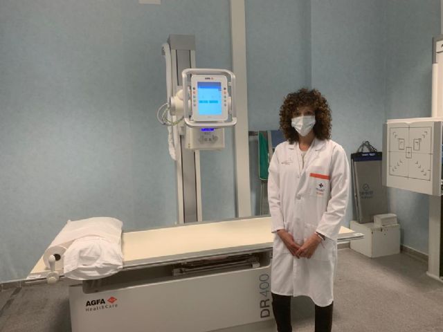La nueva mquina de rayos-X comienza desde hoy a prestar servicio en el Centro de Salud de Mazarrn, Foto 1