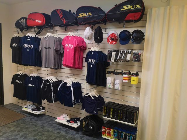 Padel Nuestro inaugura su tercera tienda en Suecia - 2, Foto 2