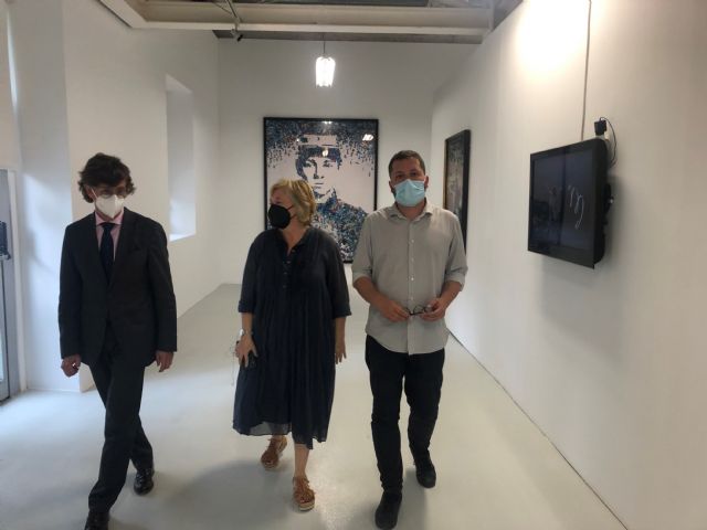 Cultura muestra en el Centro Párraga una veintena de obras de la Colección Los Bragales bajo el título de ´Escena y representación´ - 1, Foto 1