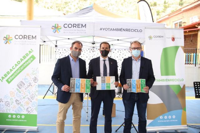 La Comunidad pone en marcha a través del Consorcio de Residuos una campaña en colegios que destaca la importancia del reciclaje - 1, Foto 1