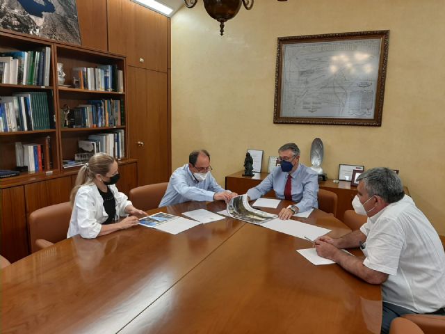 El Presidente de la CHS ha mantenido una reunión de trabajo con la Alcaldesa de Cehegín - 1, Foto 1