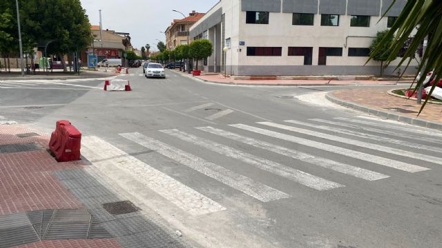 Las obras de adecuación del entorno de la calle Bartolomé Ródenas, a buen ritmo - 4, Foto 4